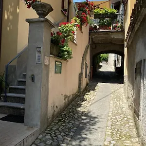 Il Nido Nella Quiete , Tremezzo Italy