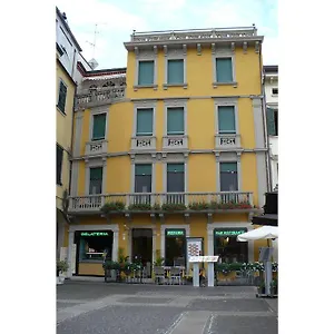 All'orologio , Peschiera del Garda Italy